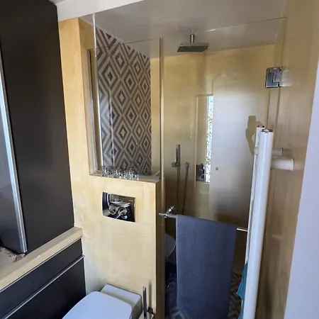 Sea Horizon Penthouse Flat *
